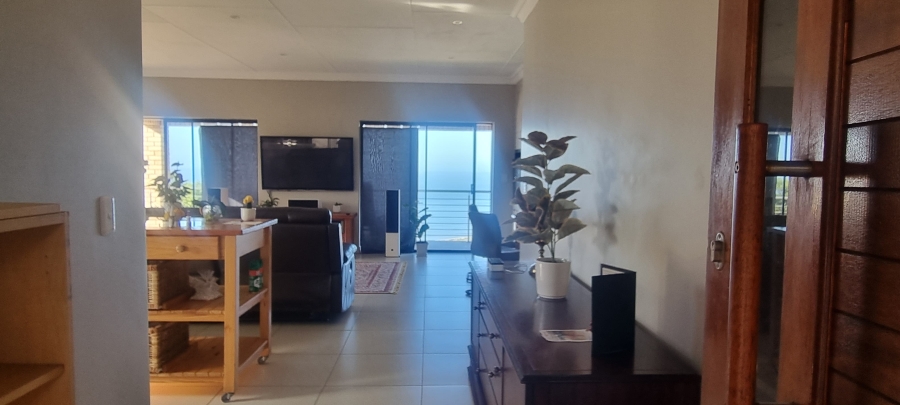 To Let 3 Bedroom Property for Rent in Dana Bay Western Cape